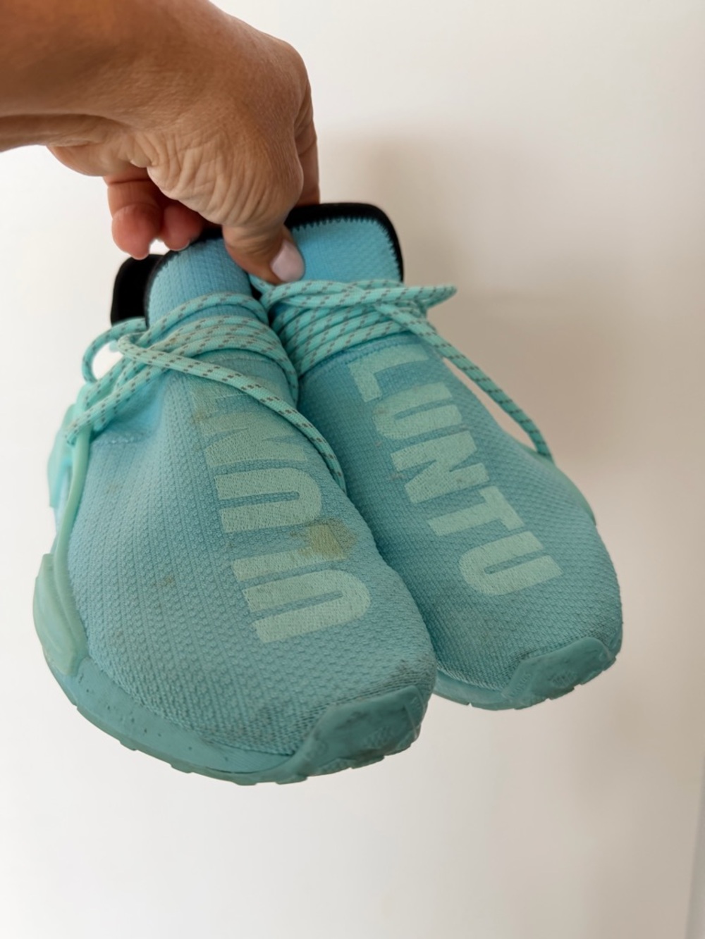 adidas Kids Aqua/Turquoise Knit Lace-Up Sneakers